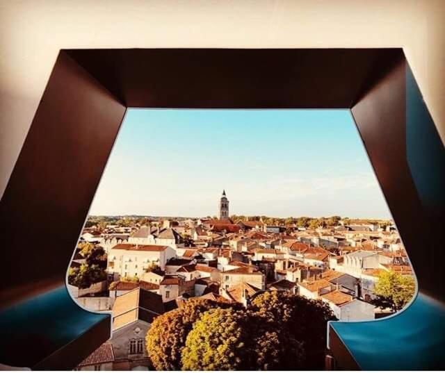 Le Solençon de 1 à 4 pers - Hypercentre Cognac Exterior foto